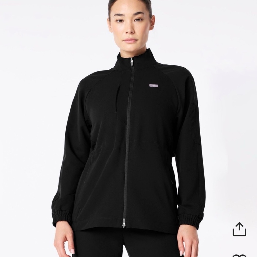 Figs Alberta Cinch Waist Scrub Jacket
